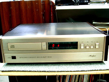 Accuphase DP-70