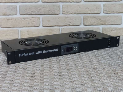 1U Fan Unit With Thermostat 4