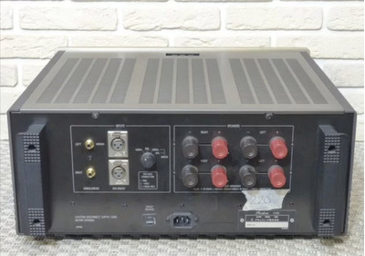 Accuphase P-550 2