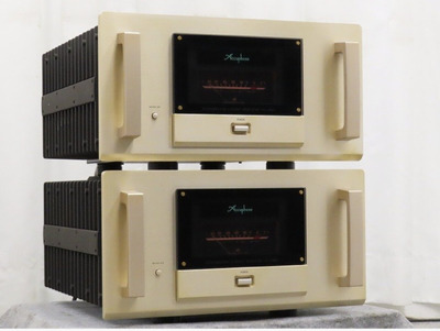 Accuphase M-2000