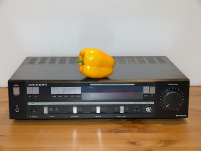 Grundig V 7500
