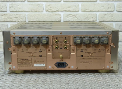 Pioneer M-AX10 2