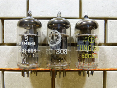 808 / ECC808 Tungsram
