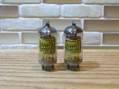 82 / ECC82 12AU7 Miniwatt Dario пара