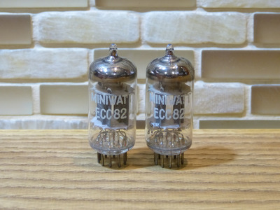 82 / ECC82 Miniwatt пара