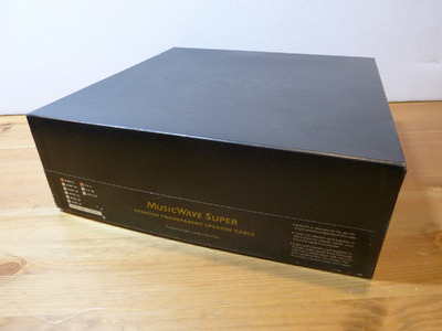 Transparent MusicWave Super 9