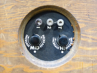 Acoustic Research AR-3 9