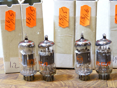 ECC83 RCA 2