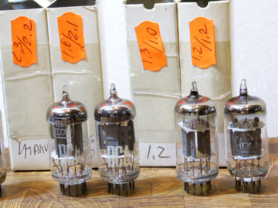 ECC83 RCA 3