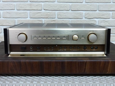 Accuphase C-202 3