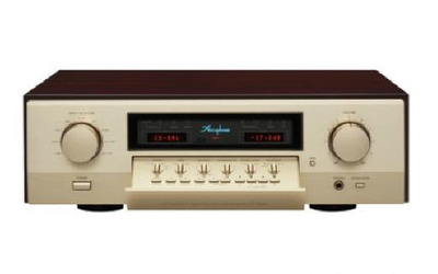Accuphase C-2820 3