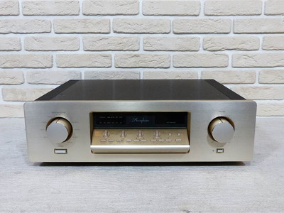 Accuphase C-290 3