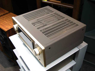 Accuphase E-530 2
