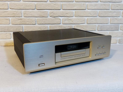 Accuphase DP-90 Limited / Косая передняя панель