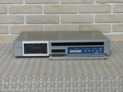 Akai AT-S330 5