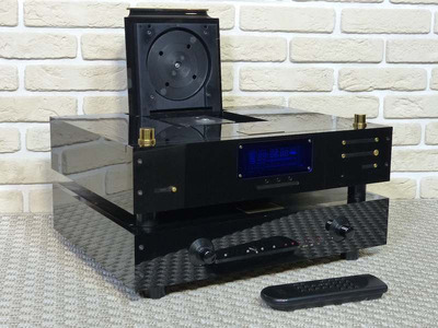 Audiomeca Mephisto & Ambrosia / CD Transport & DAC 6