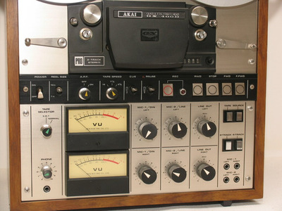 Akai GX-400D 4