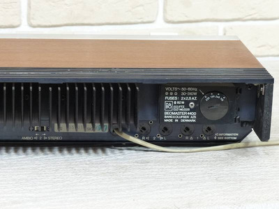 Bang & Olufsen Beomaster 4400 2