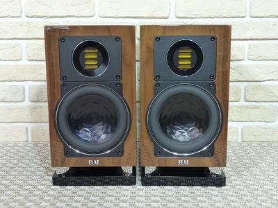 Elac BS 403 2