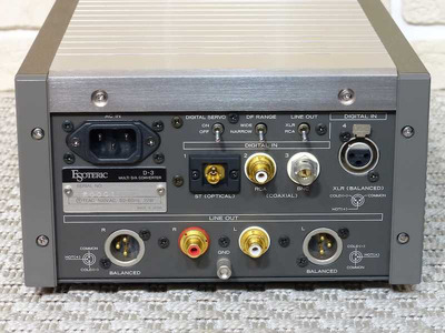 Esoteric D-3 4