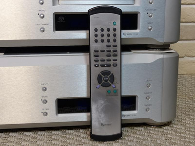 Esoteric P-03 / D-03 - CD Transport / DAC 6