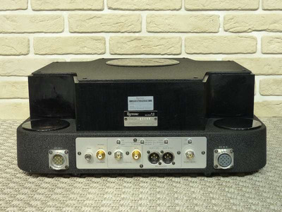 Esoteric P-0s VUK 2