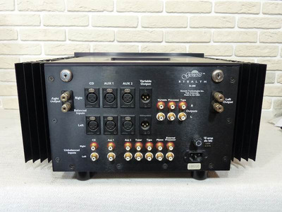 GENESIS STEALTH B-200 / 200W в кл. А 2