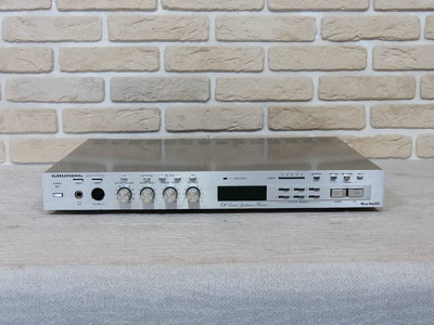 Grundig SR 1000