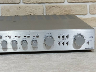 Grundig XV 7500 4