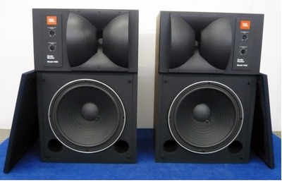 JBL 4425