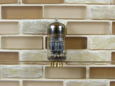 E188CC Philips SQ Gold pin 2