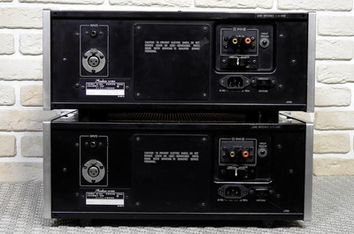 Accuphase M-60 DC Improved пара моно-блоков 6