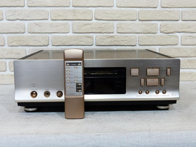 Luxman D-7