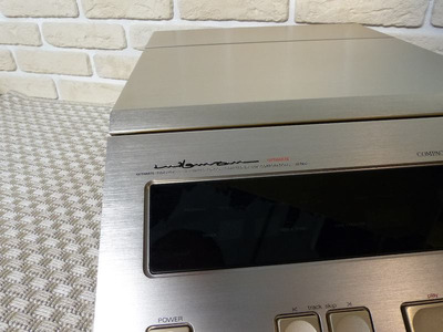 Luxman DP-07 CD Transport 4