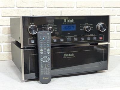 McIntosh C-100 / 2-х блочный Preamplifier Controller 3