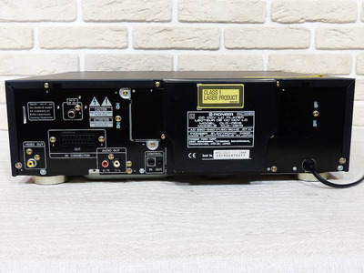 Pioneer CLD-D515 2