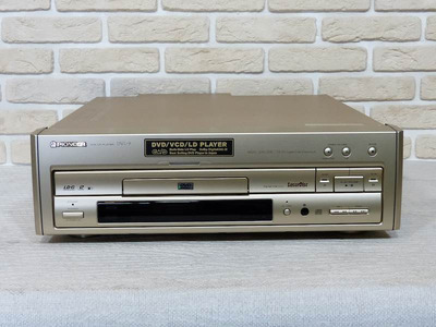 Pioneer DVL-9
