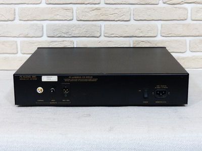 PS Audio Lambda CD Drive / CD Transport 4
