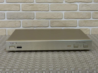 PIONEER LG-1
