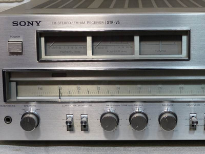 Sony STR-V5 4