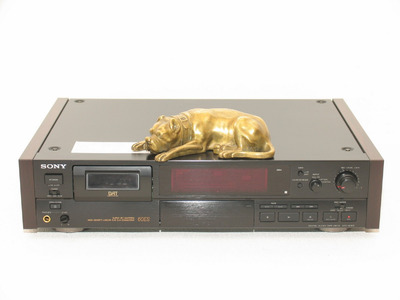 SONY DTC-60 ES 2
