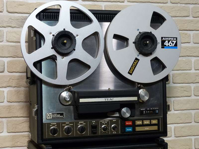 Teac A-7400RX 6