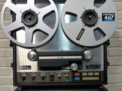 Teac A-7400RX 8