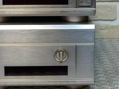 Teac P-700 D-700 CD Transport / DAC 4
