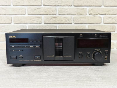 TEAC V-3010 / с пультом
