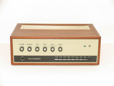 Telefunken V 820 2