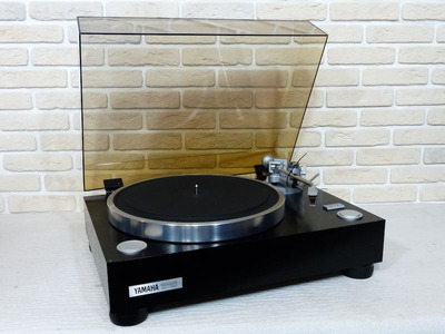 Yamaha GT-750 3