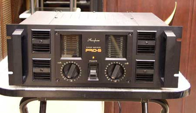 ACCUPHASE PRO-5