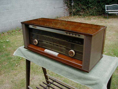 Philips B5X44A / Stereo - на 10 лампах