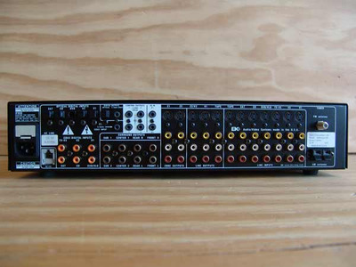 B&K Components Ltd Reference 20 / A-V Процессор 3